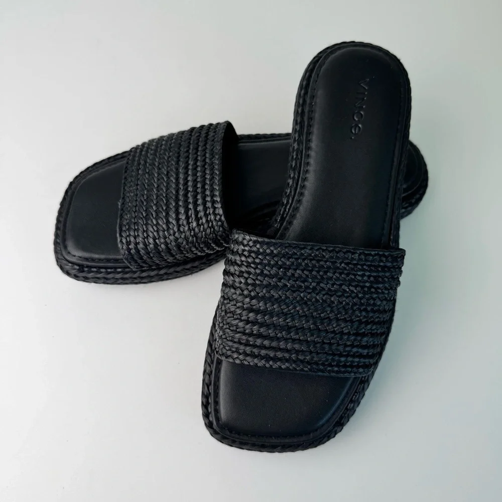 Vince elegant black